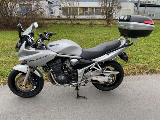 SUZUKI GSF 1200 S Bandit