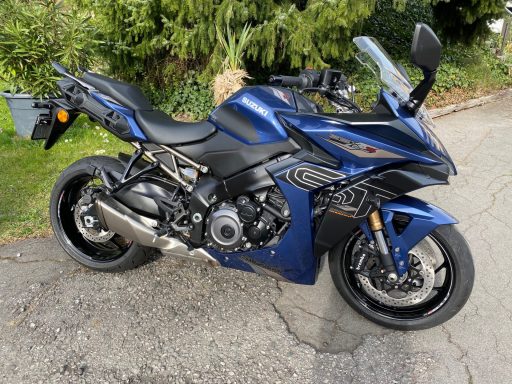 SUZUKI GSX-S1000 GT Travel